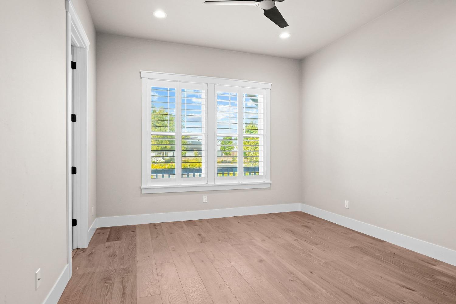 5233 Sutter Park Way