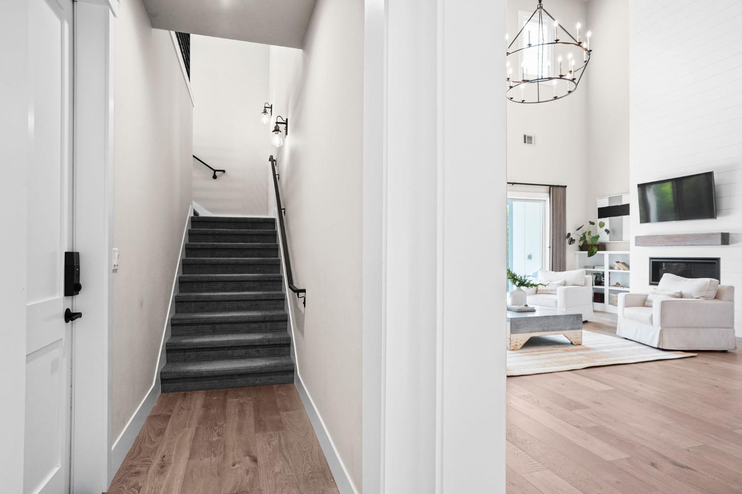 5233 Sutter Park Way