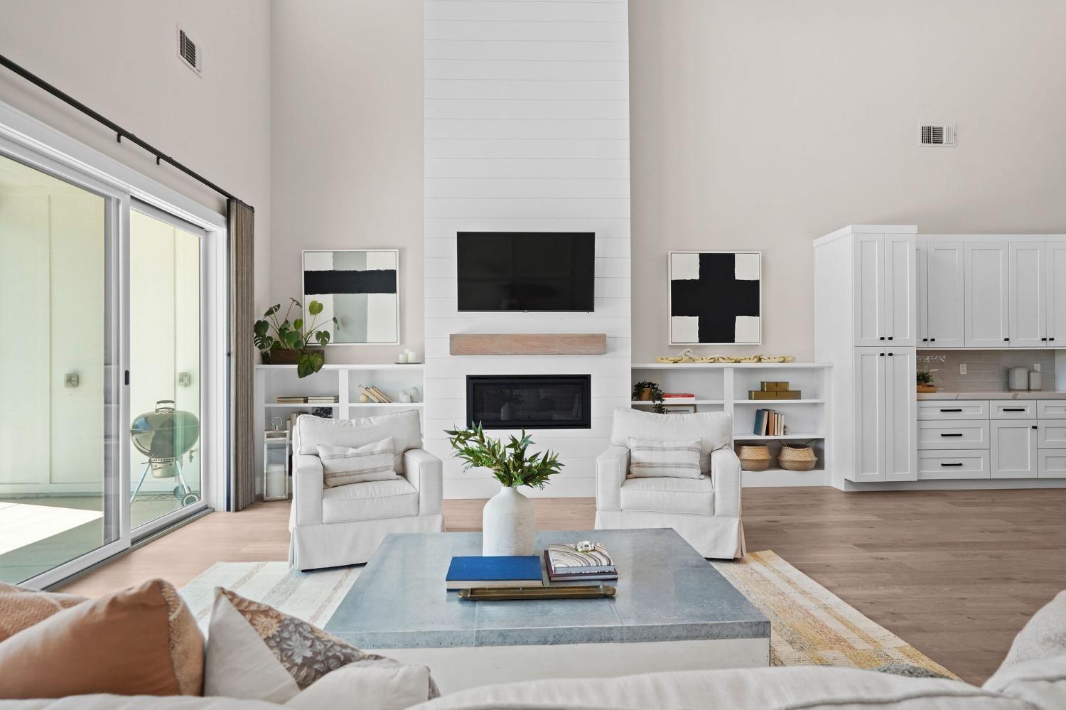 5233 Sutter Park Way