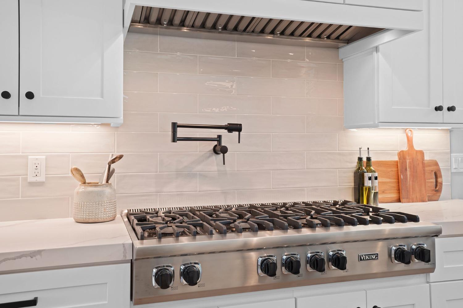 5233 Sutter Park Way