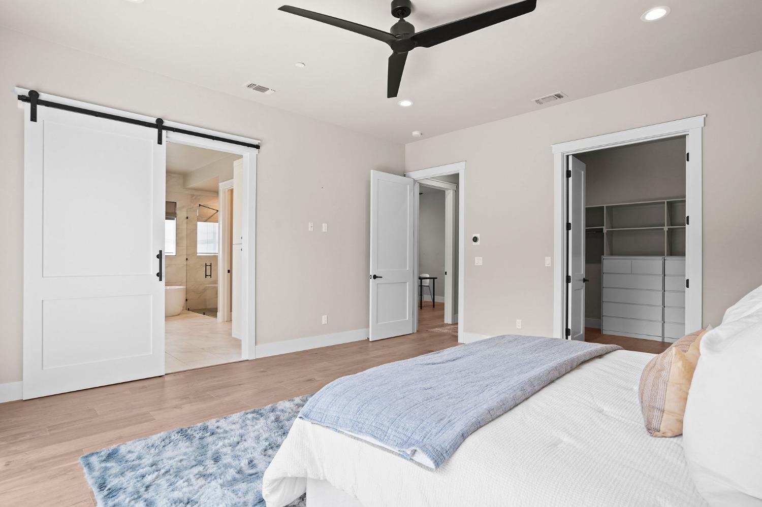 5233 Sutter Park Way