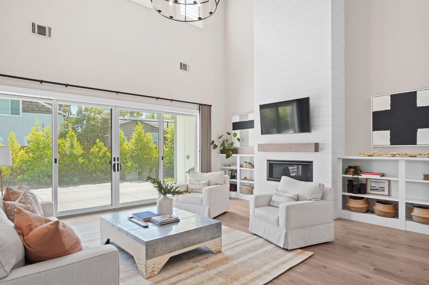 5233 Sutter Park Way