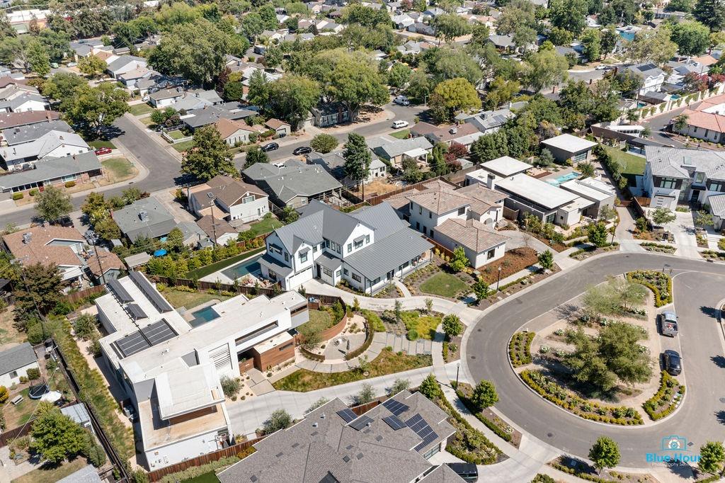 5233 Sutter Park Way