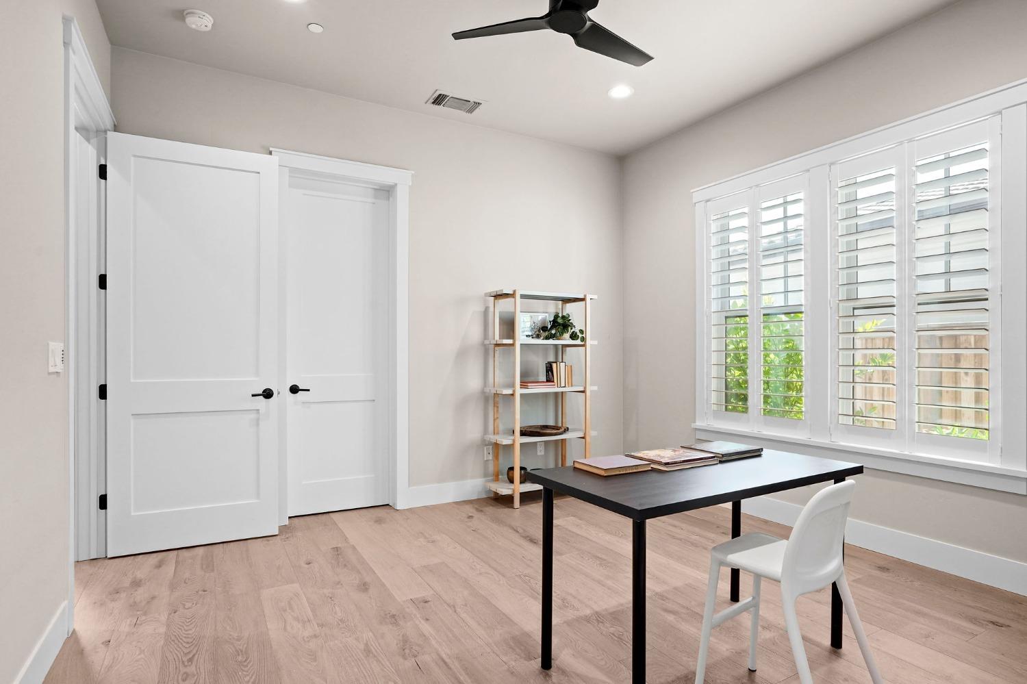 5233 Sutter Park Way