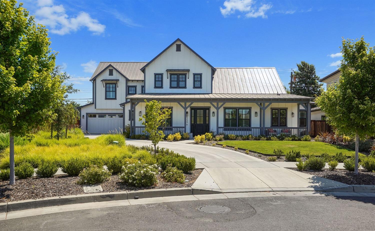 5233 Sutter Park Way