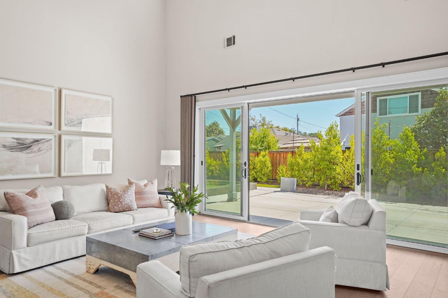 5233 Sutter Park Way