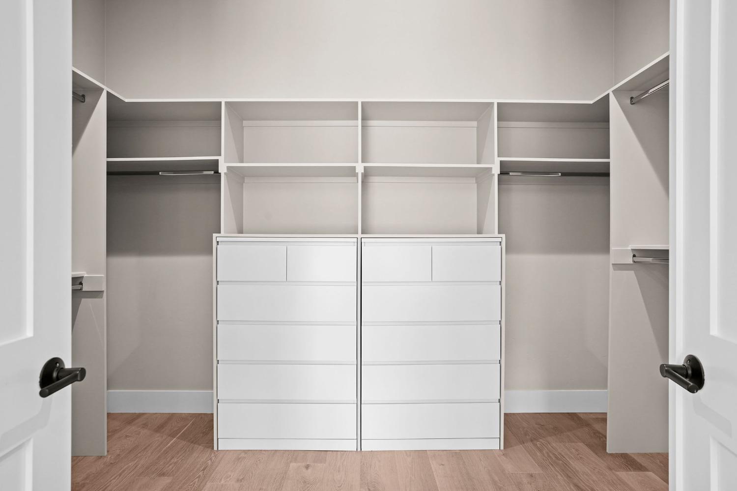 5233 Sutter Park Way