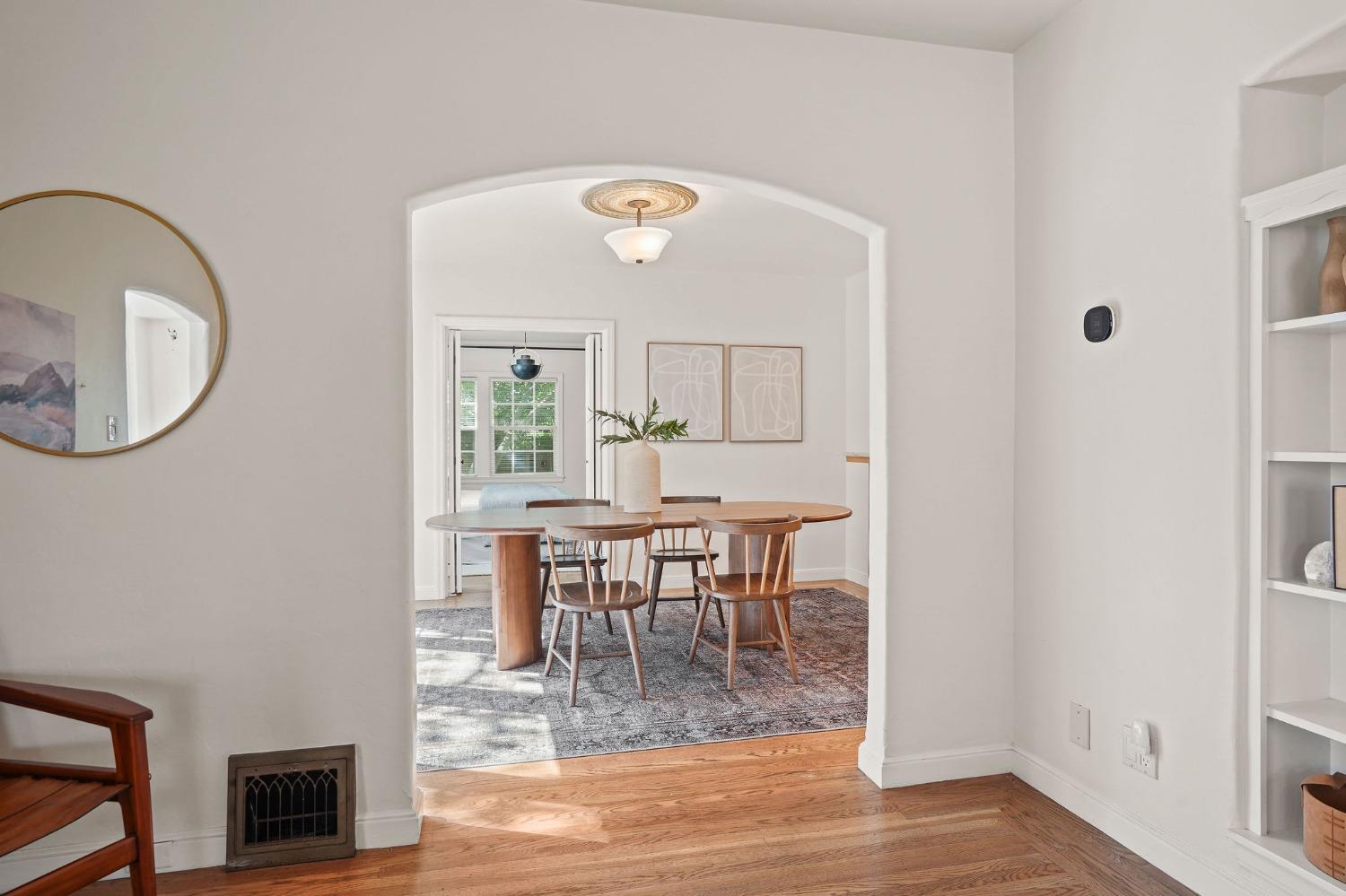 3854 Mckinley Boulevard