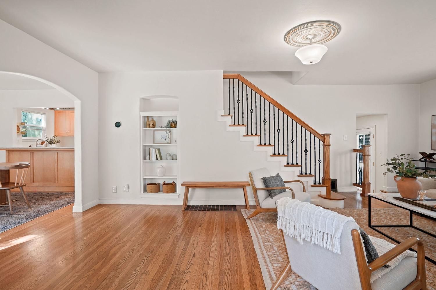 3854 Mckinley Boulevard