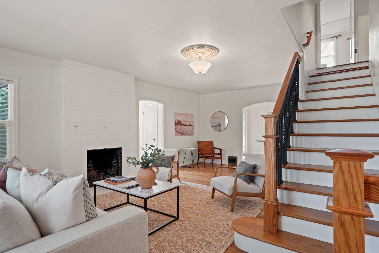 3854 Mckinley Boulevard