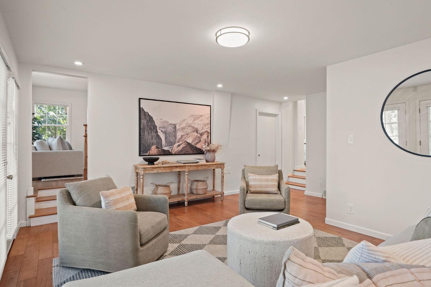 3854 Mckinley Boulevard