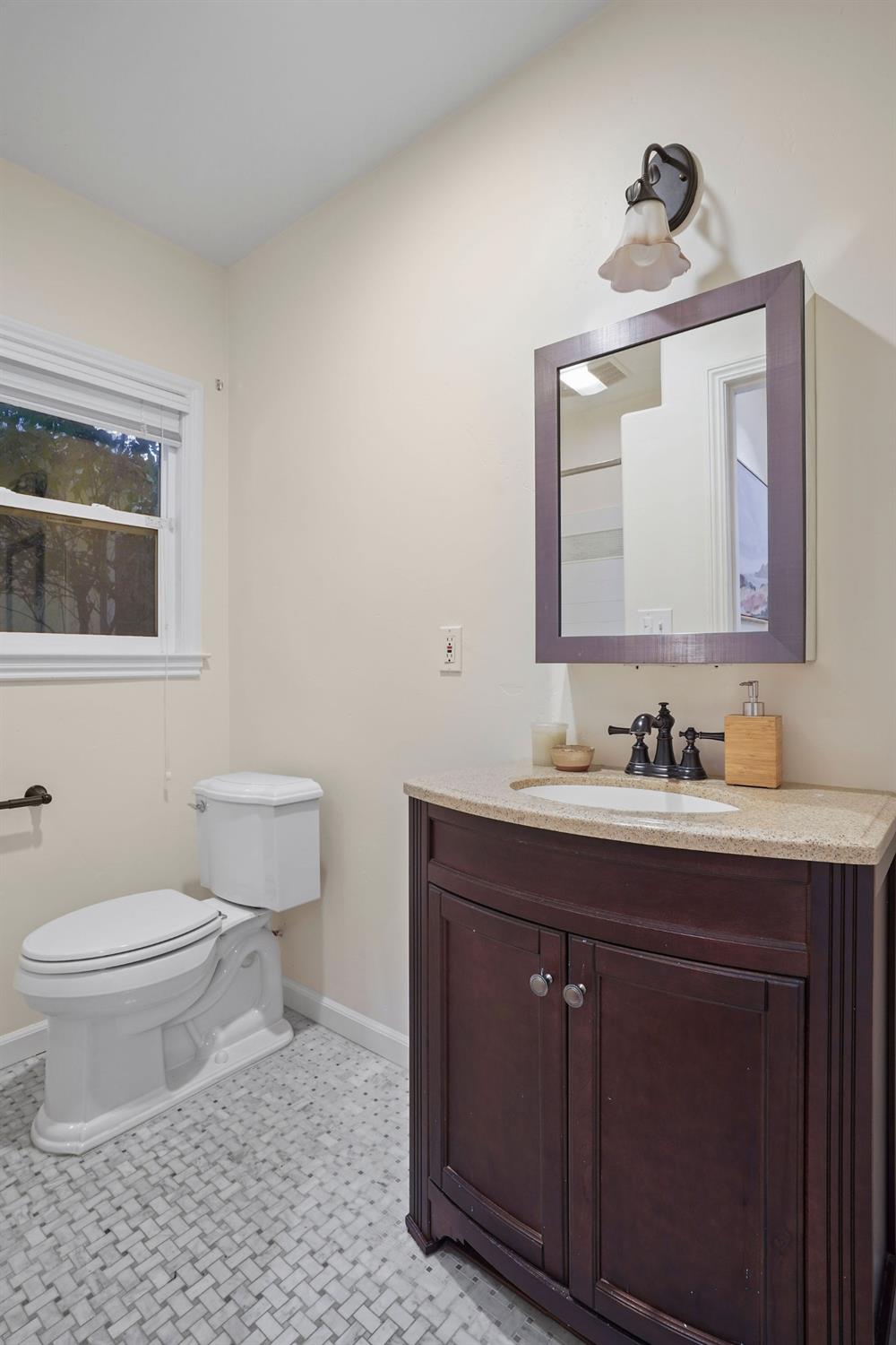 3854 Mckinley Boulevard