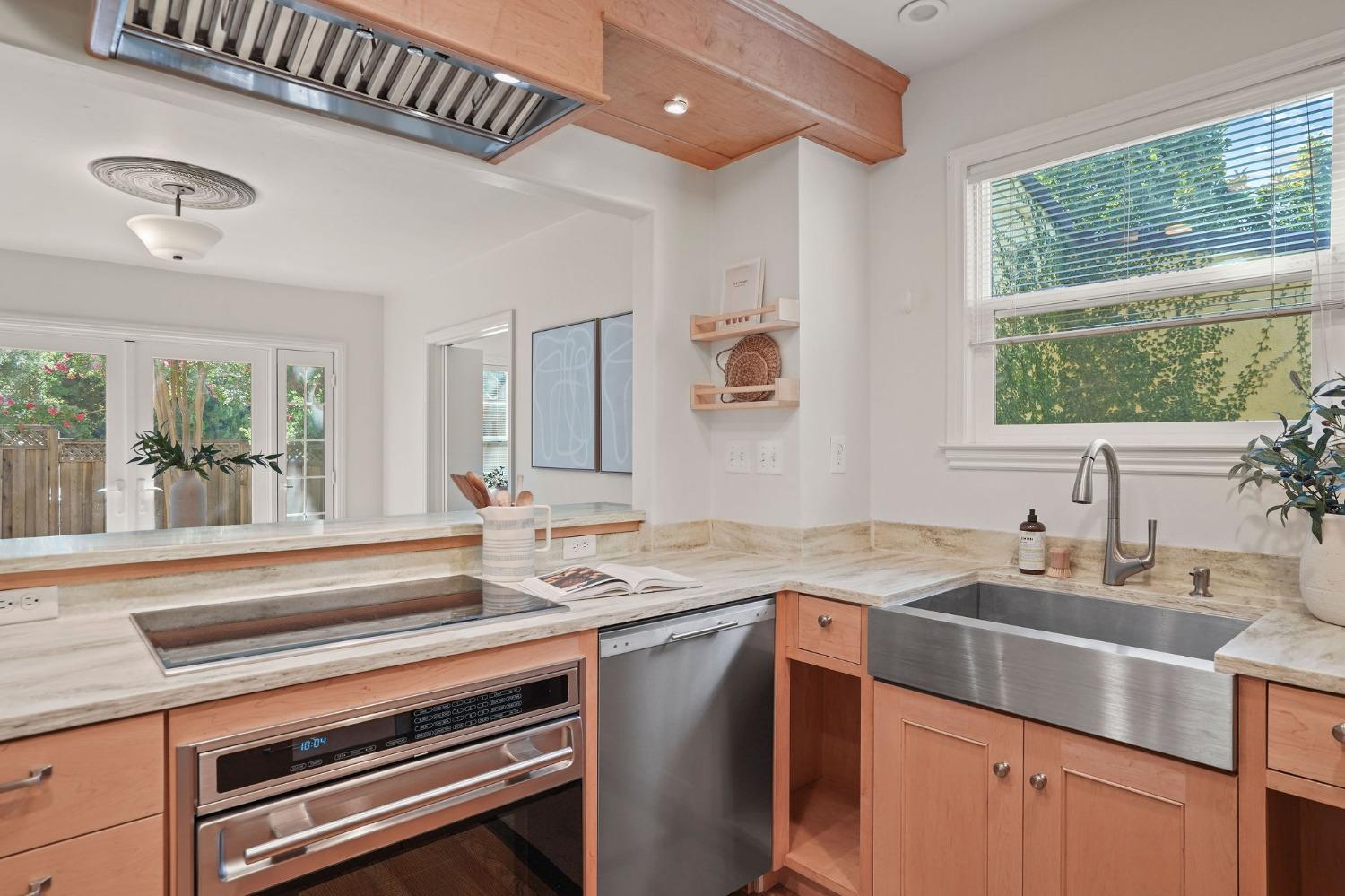 3854 Mckinley Boulevard