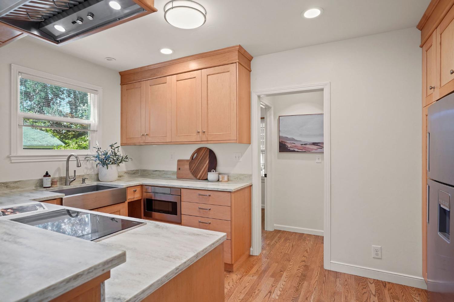 3854 Mckinley Boulevard