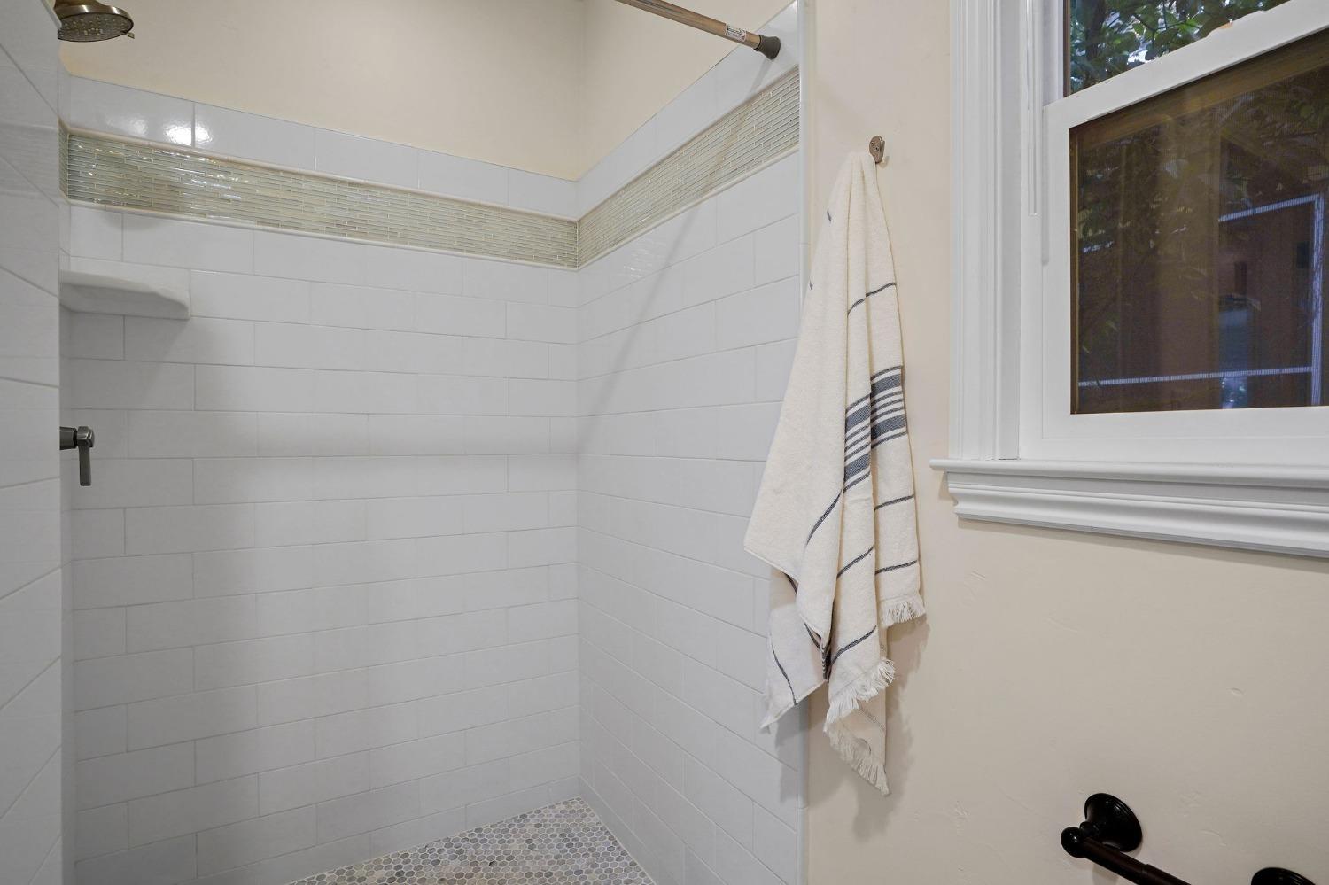 3854 Mckinley Boulevard