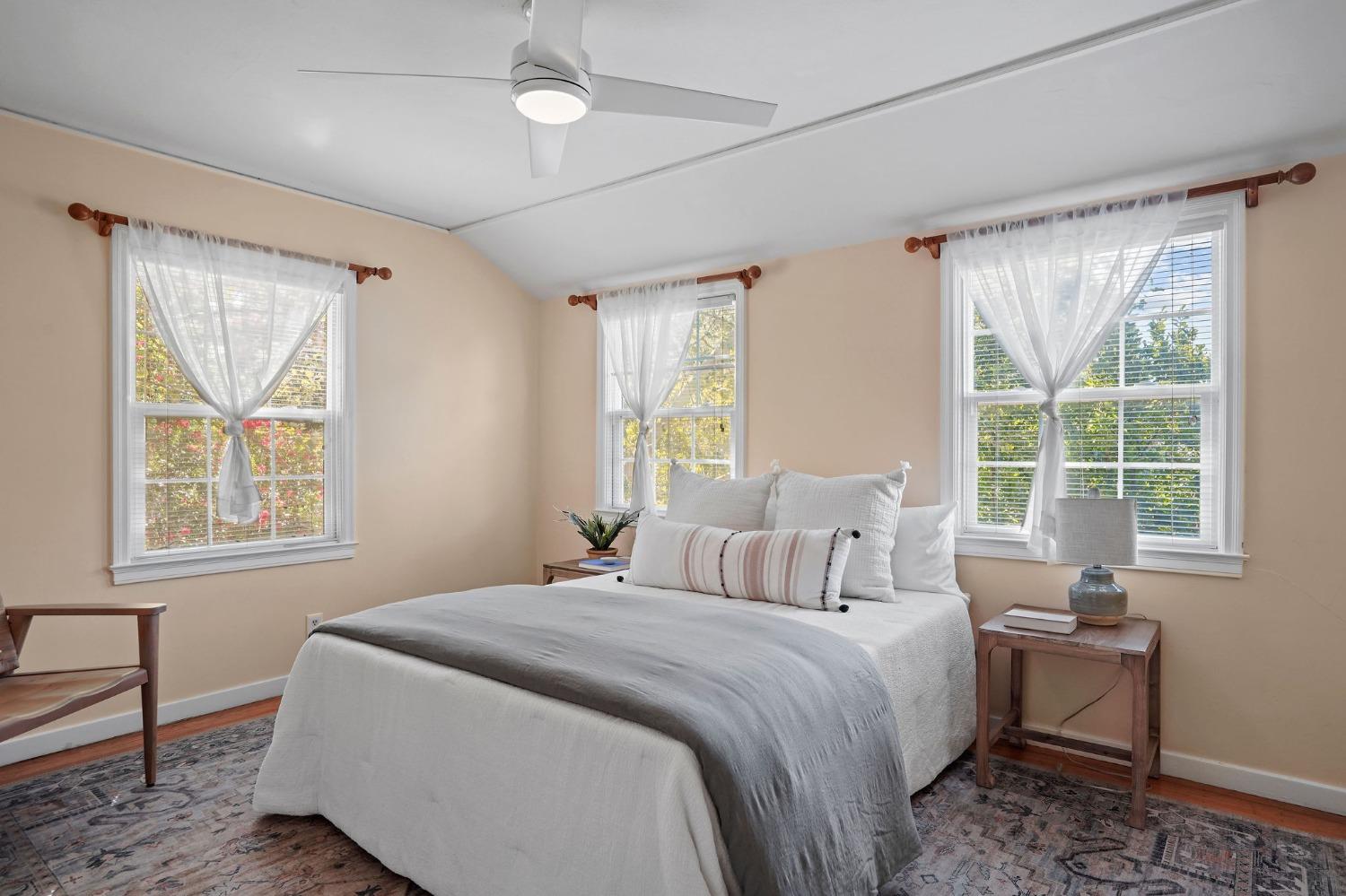 3854 Mckinley Boulevard