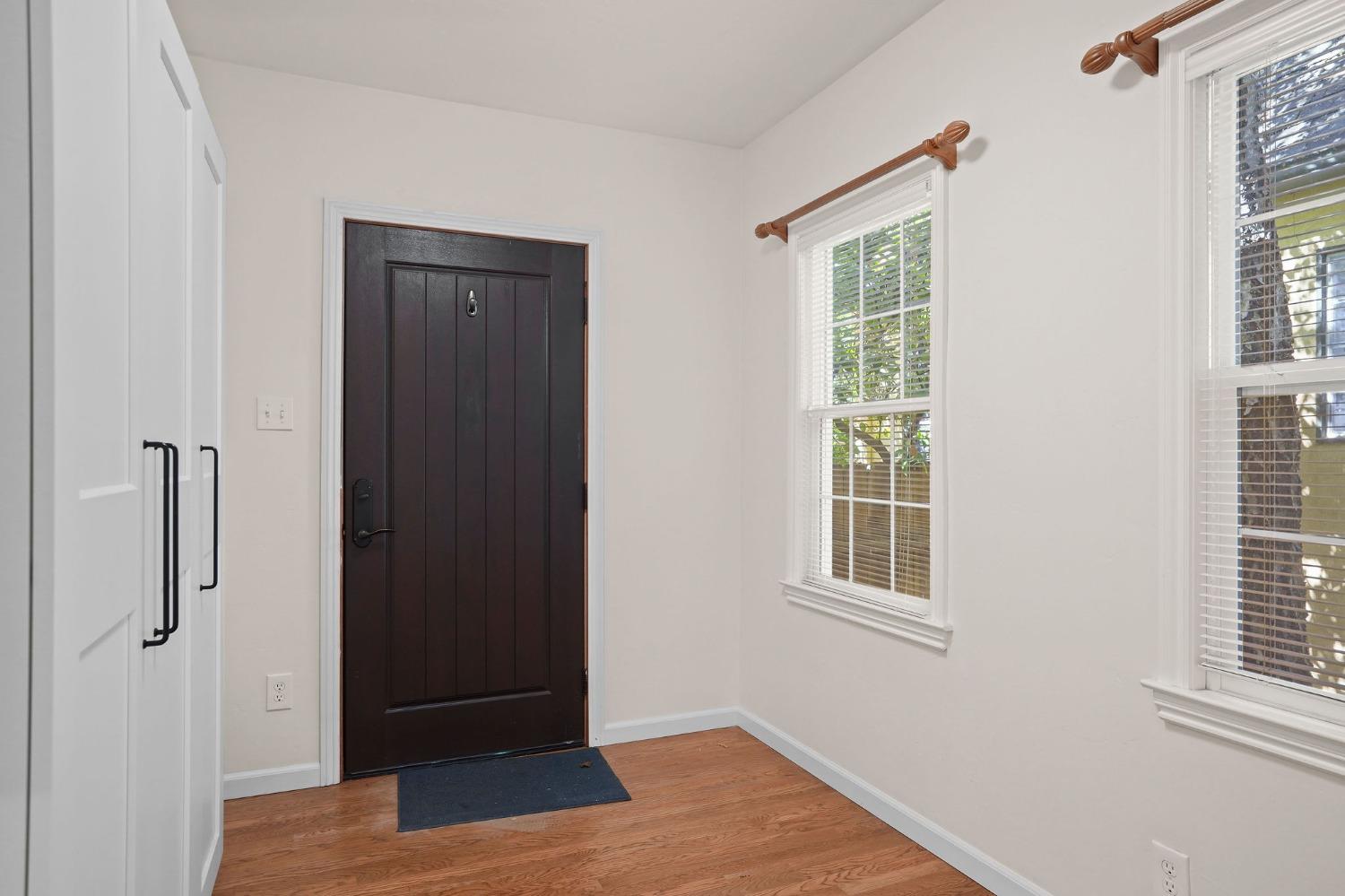 3854 Mckinley Boulevard