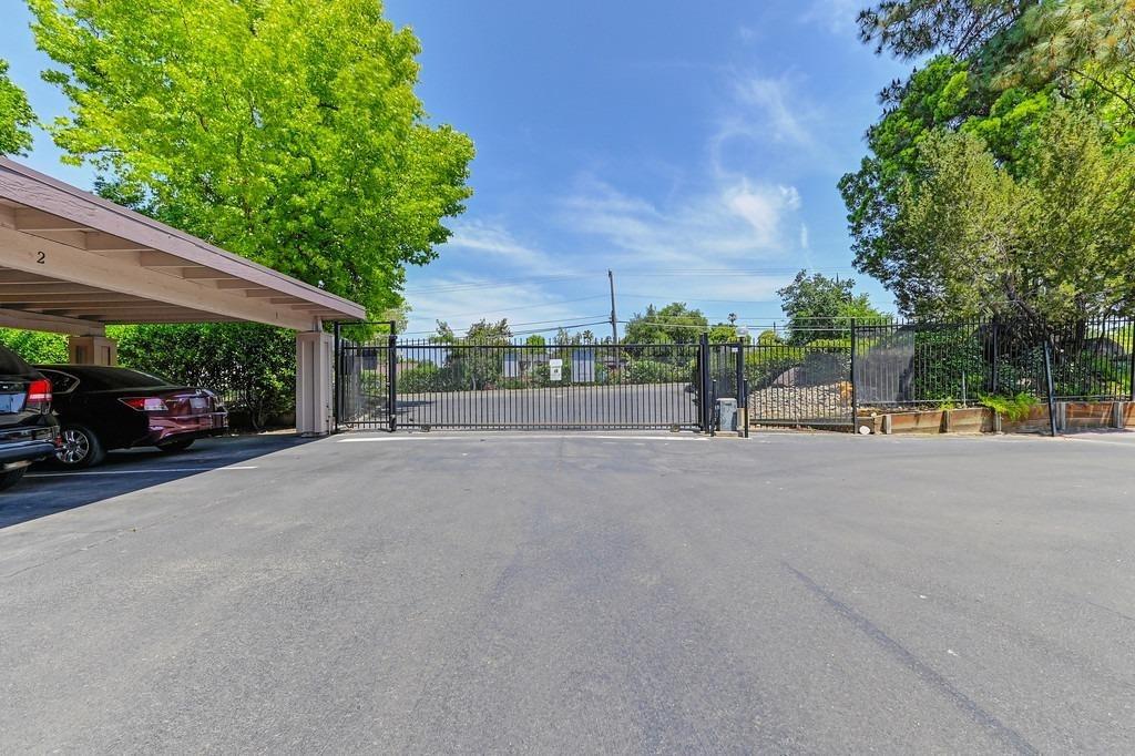 5333 Primrose Drive 14B