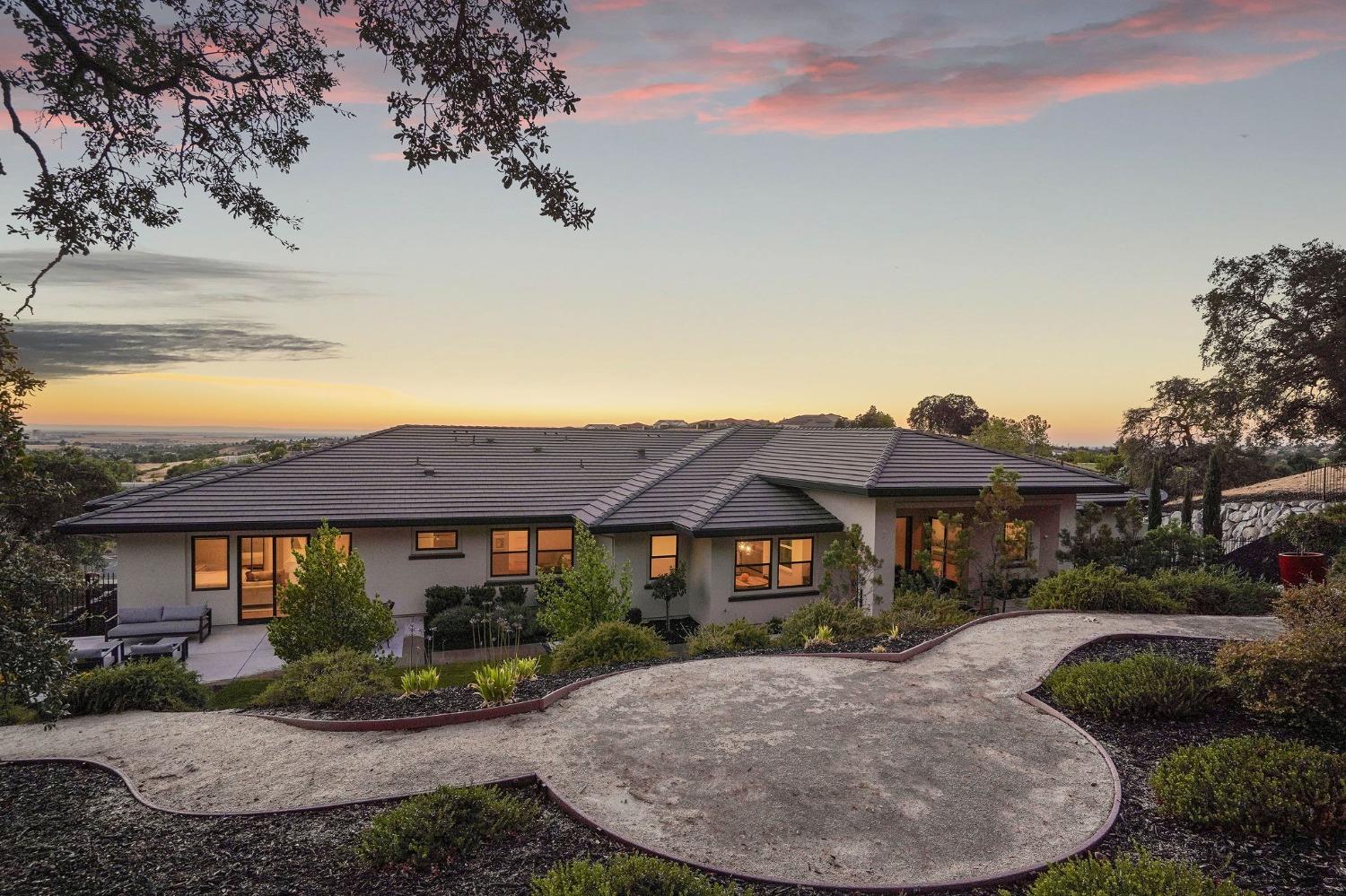 3187 Vista De Madera