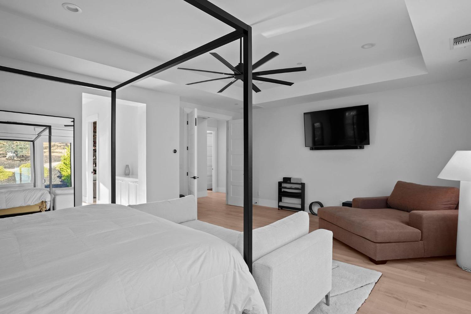 3187 Vista De Madera