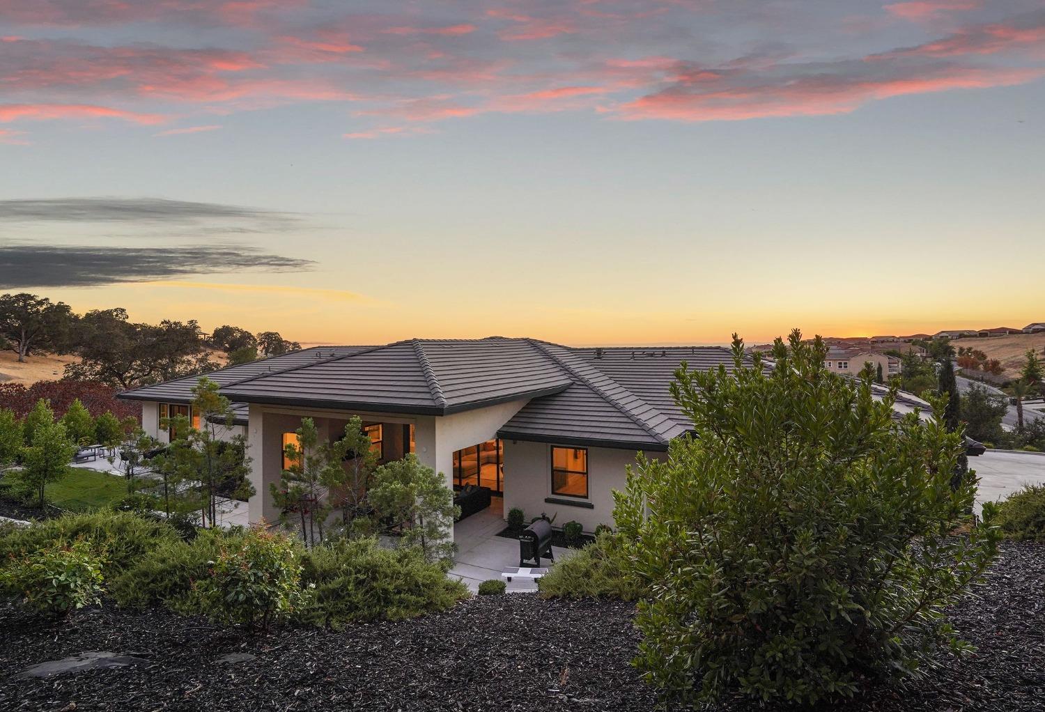 3187 Vista De Madera