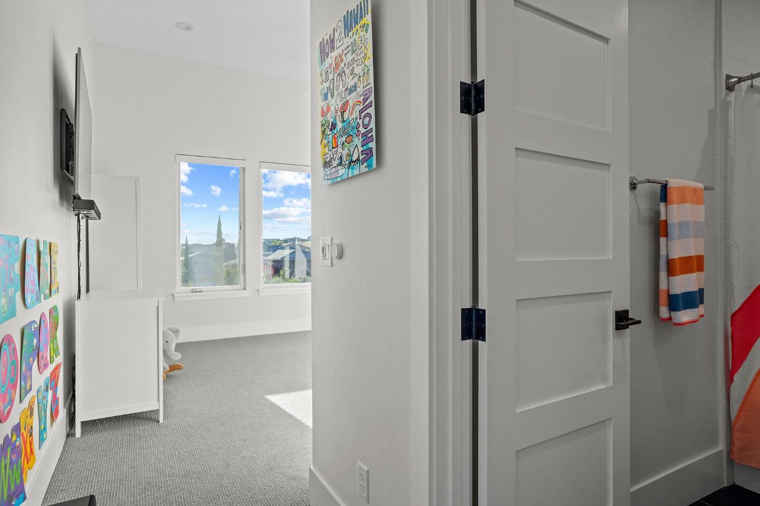 3187 Vista De Madera