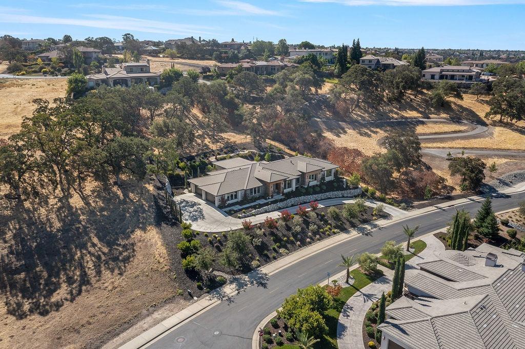 3187 Vista De Madera