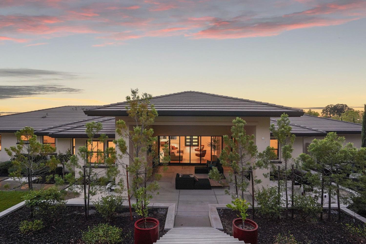 3187 Vista De Madera