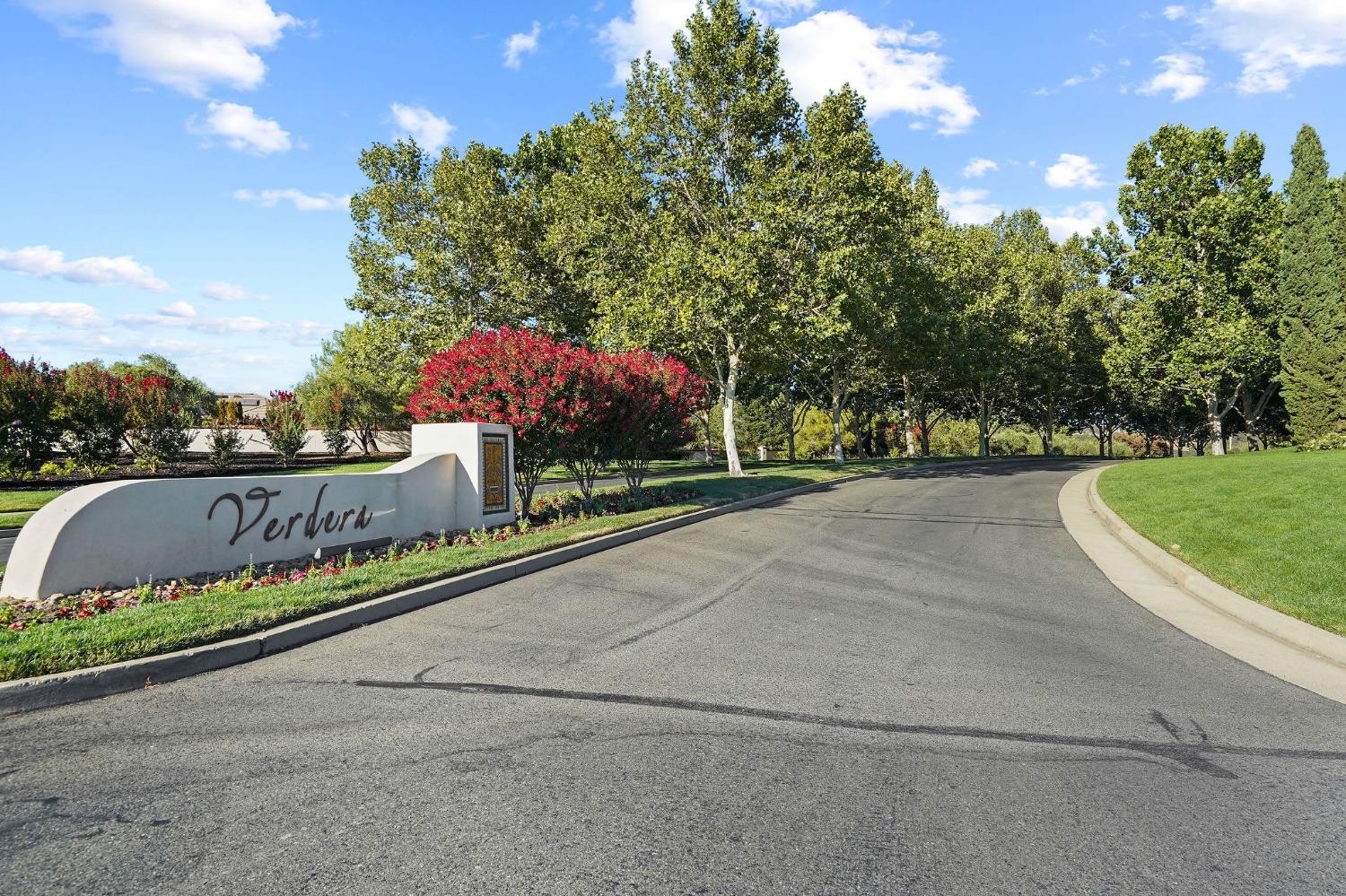 3187 Vista De Madera