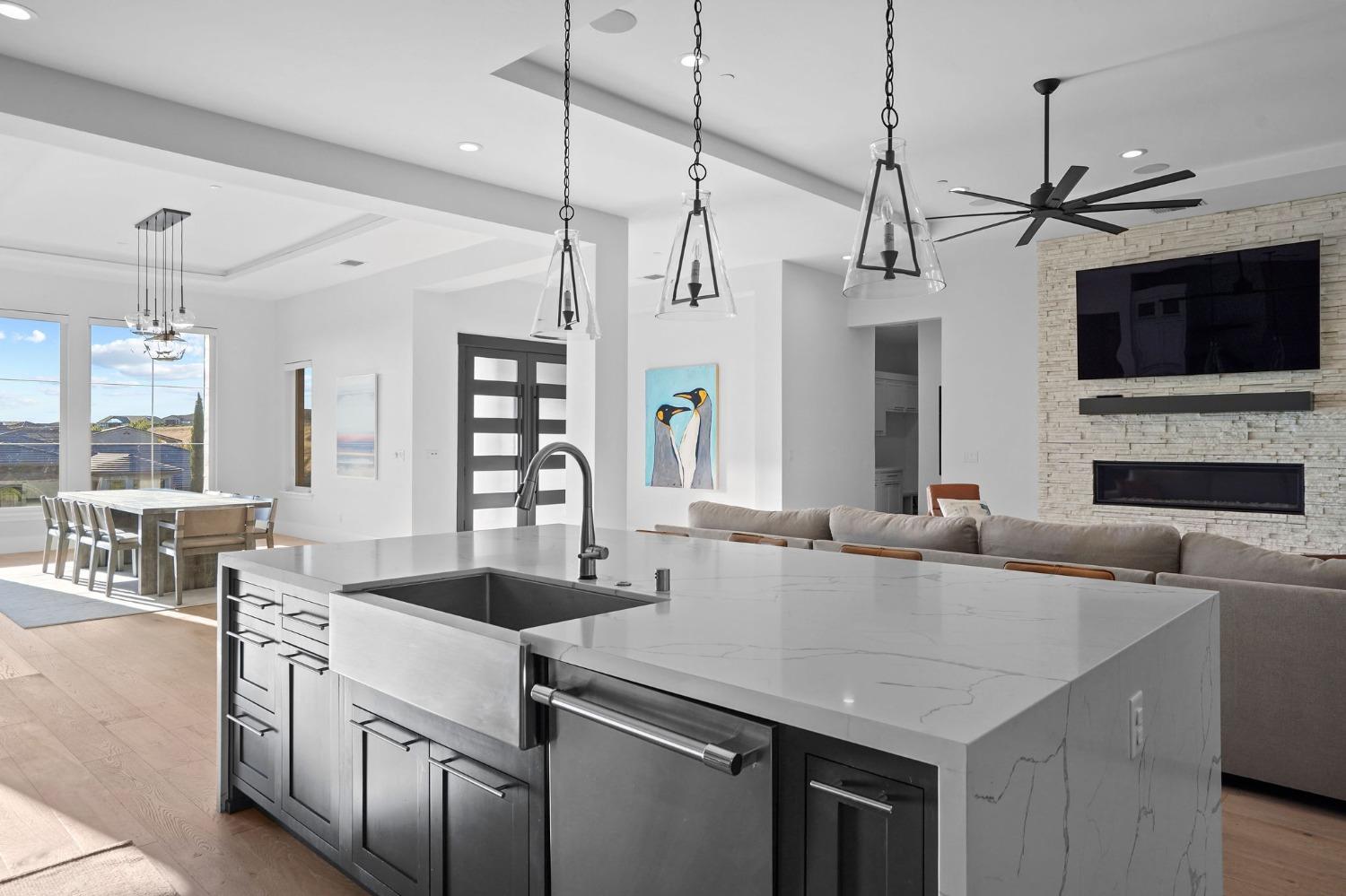 3187 Vista De Madera