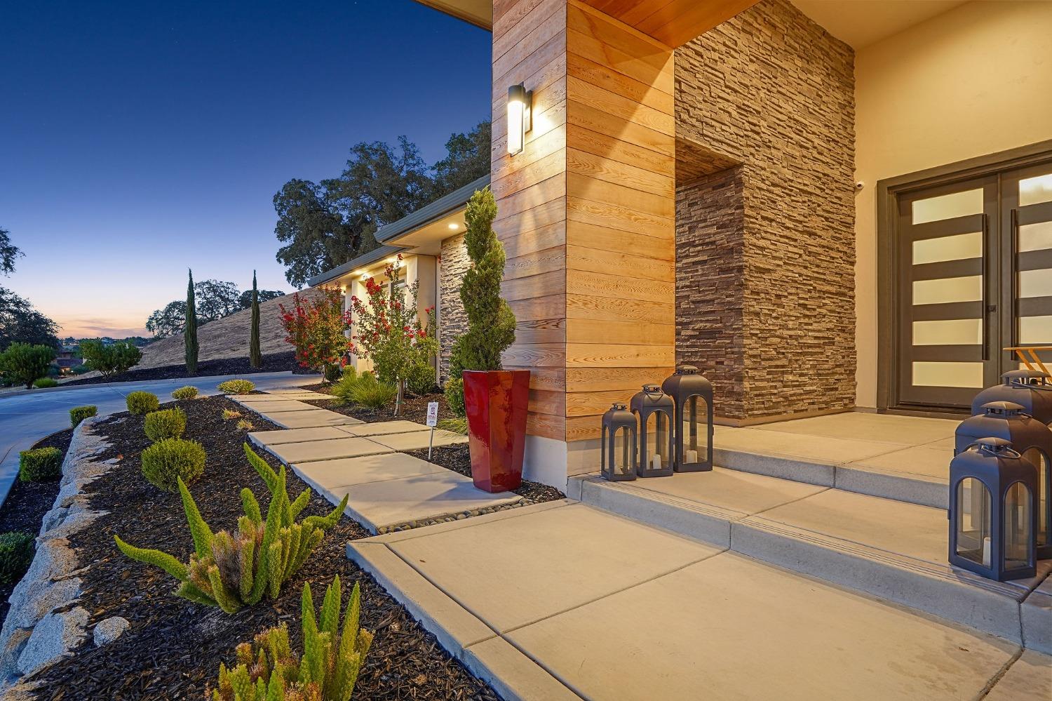 3187 Vista De Madera