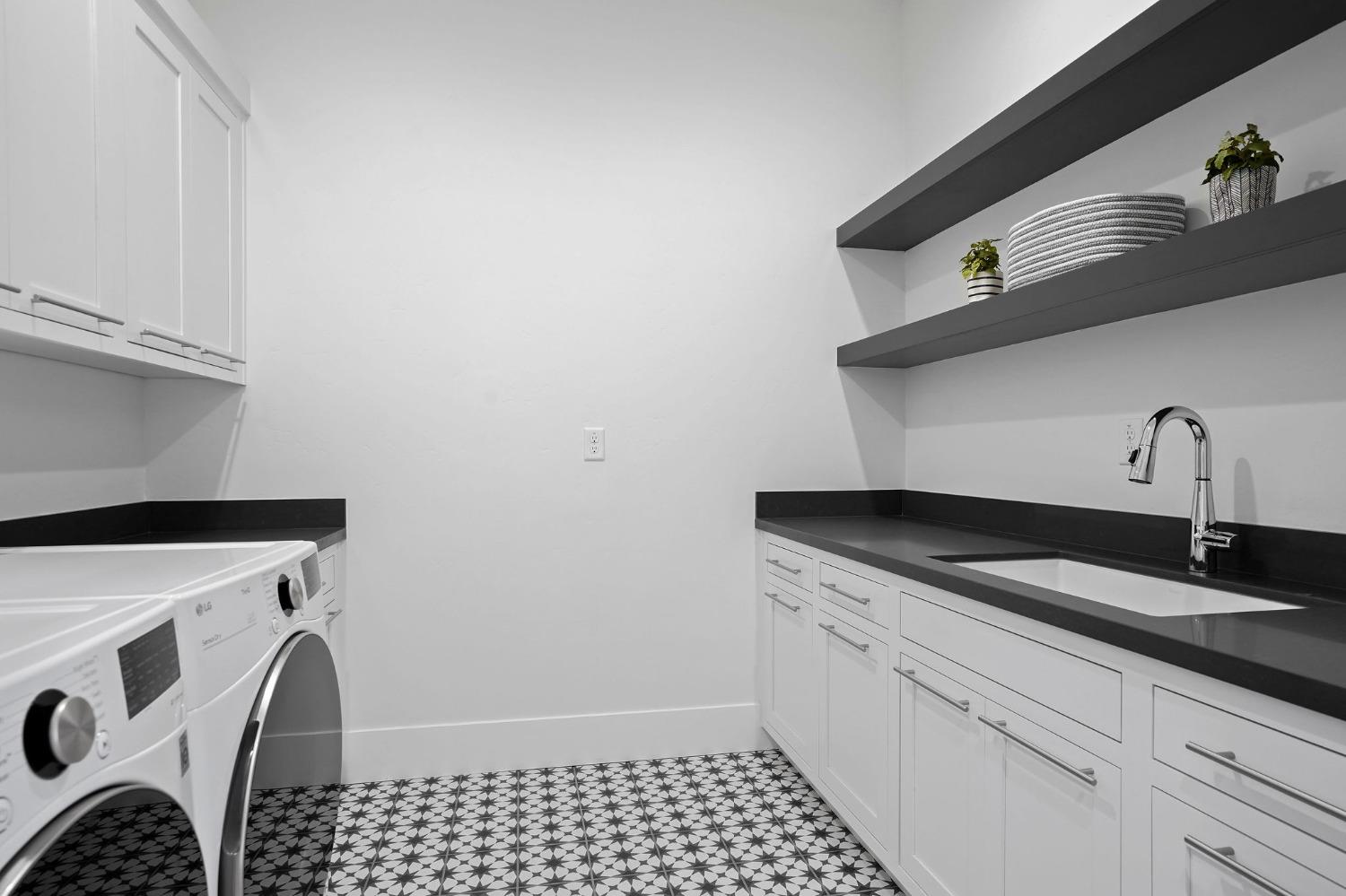 3187 Vista De Madera