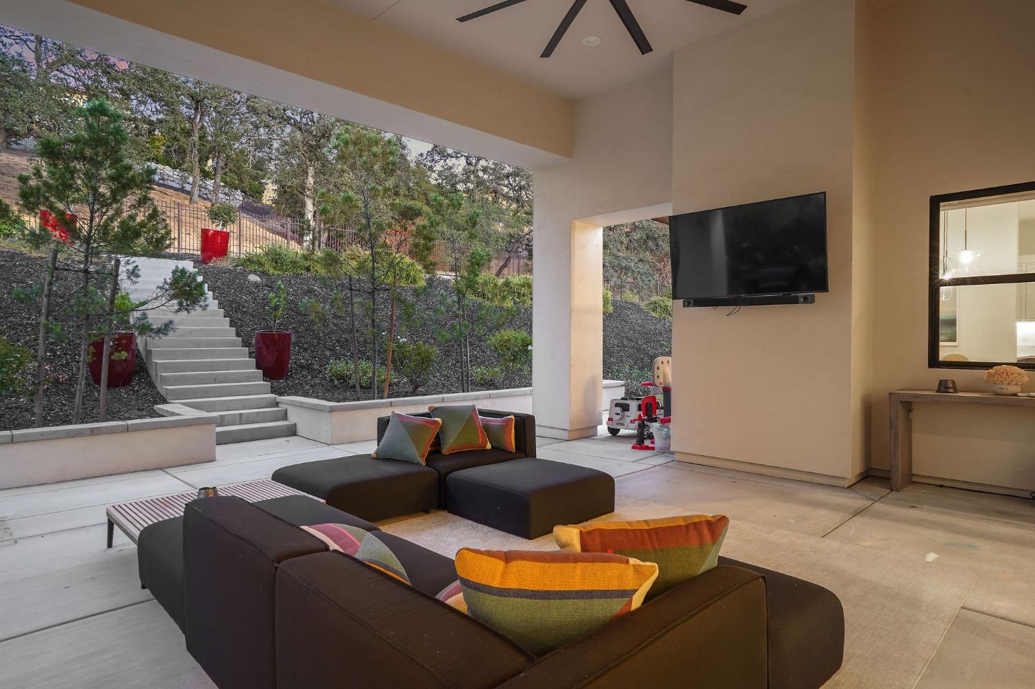 3187 Vista De Madera