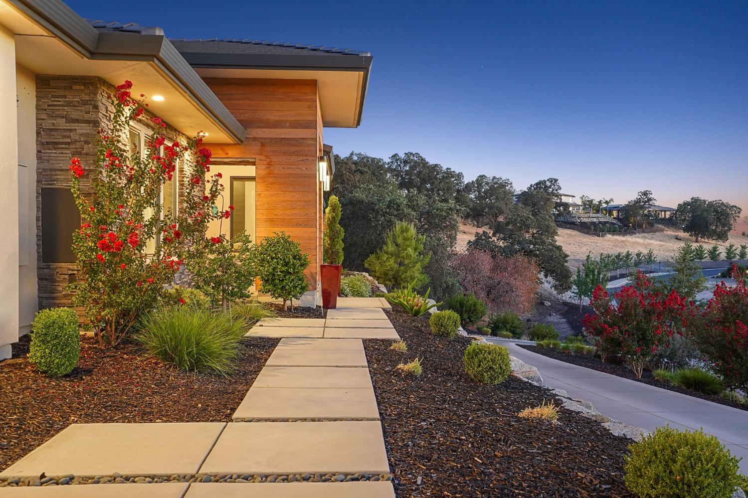 3187 Vista De Madera