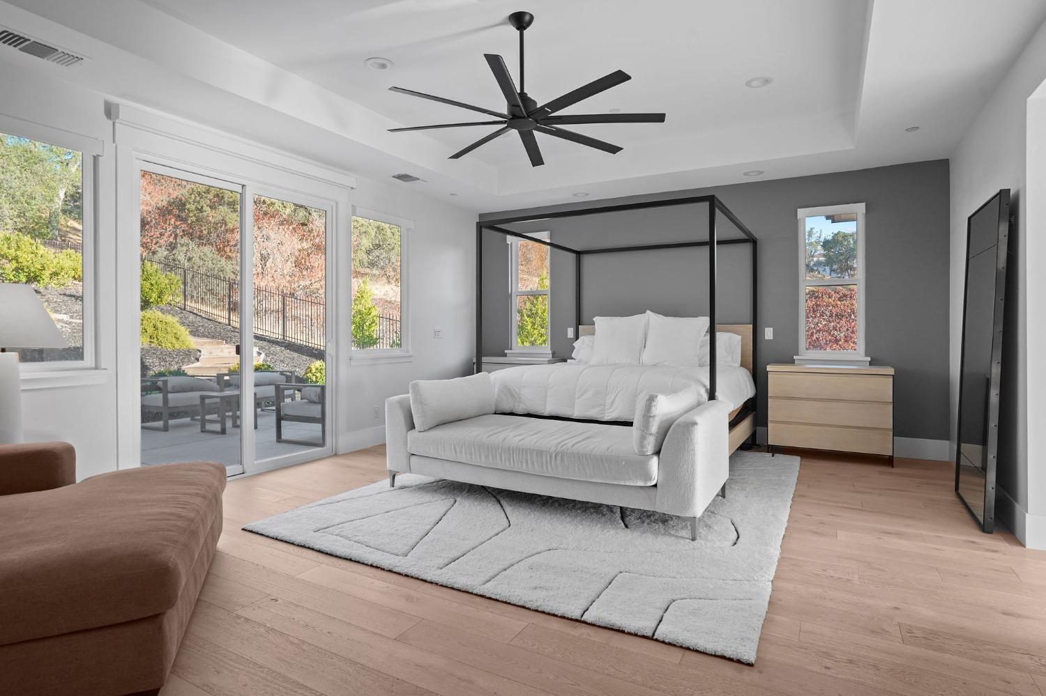 3187 Vista De Madera