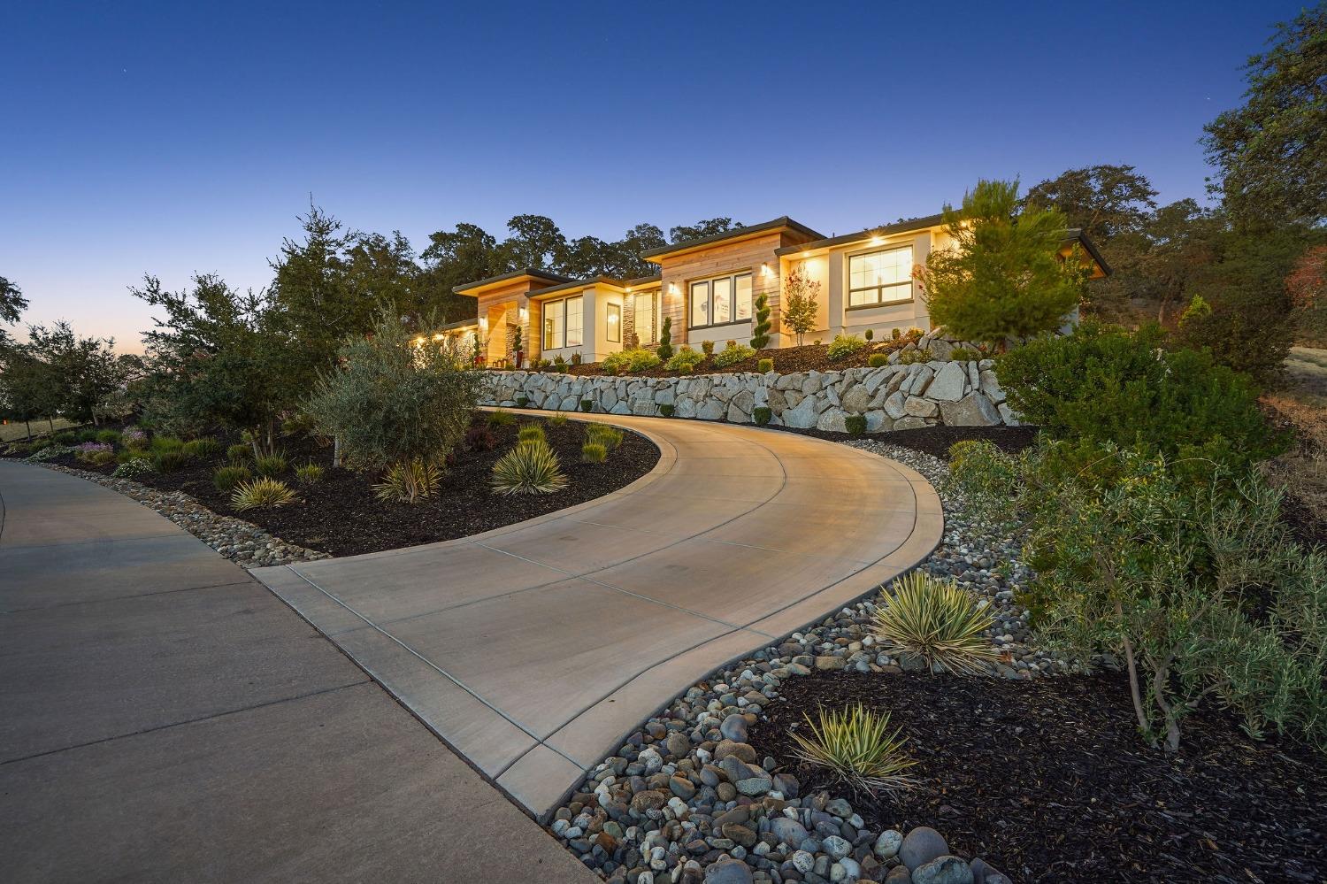 3187 Vista De Madera