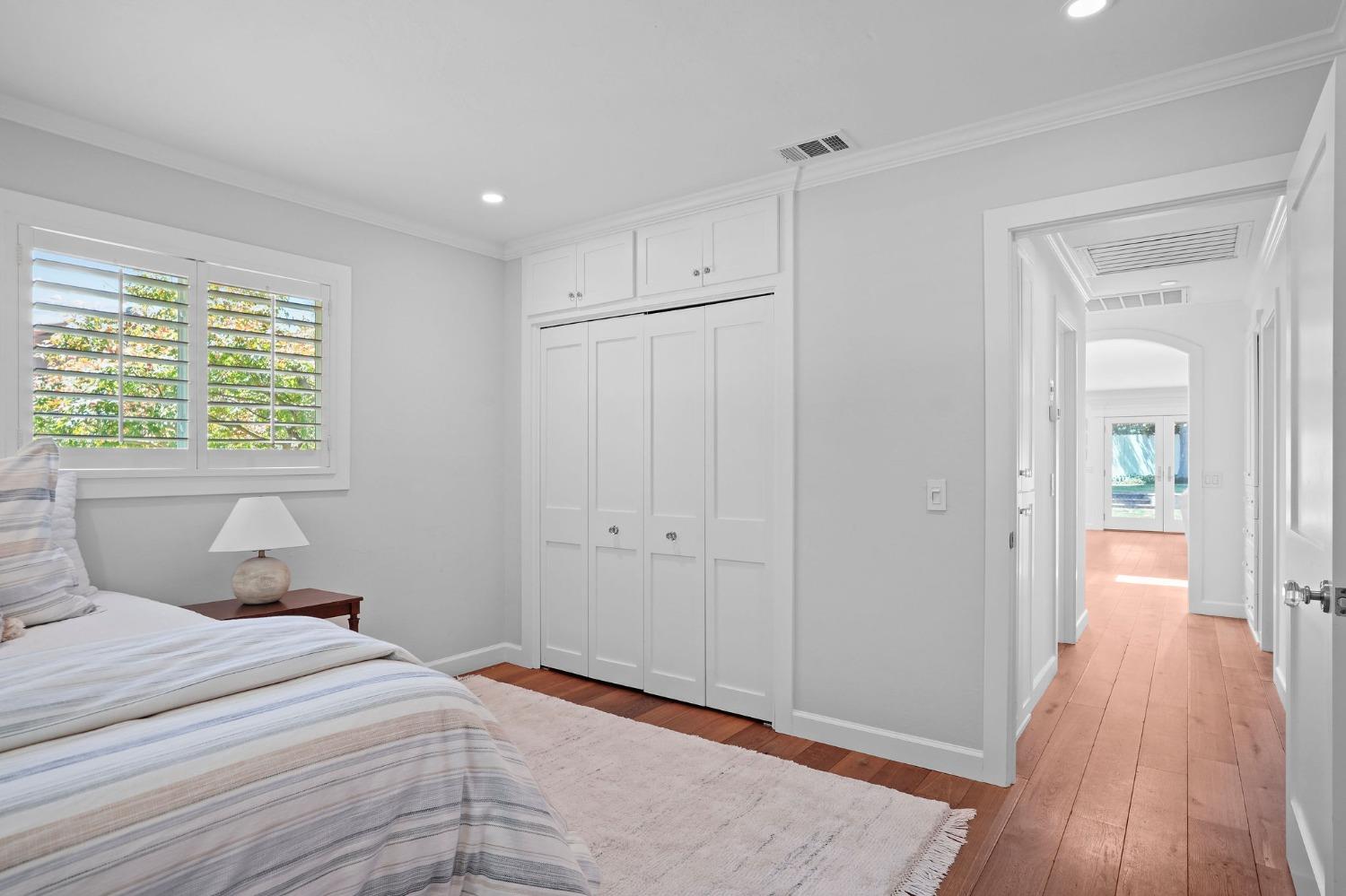 3305 White Oak Court