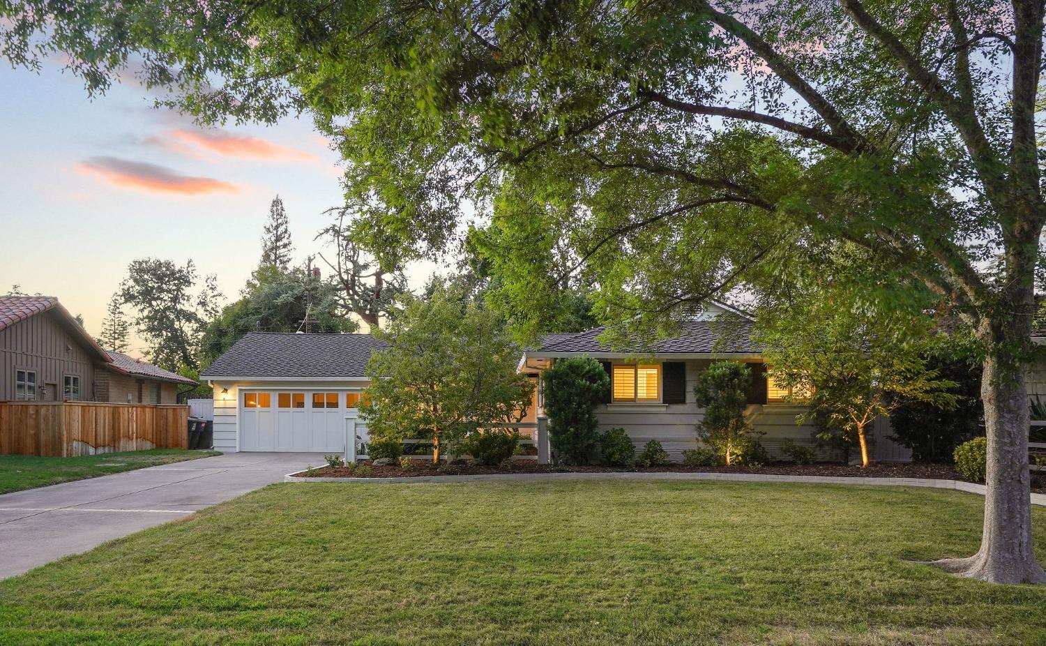 3305 White Oak Court