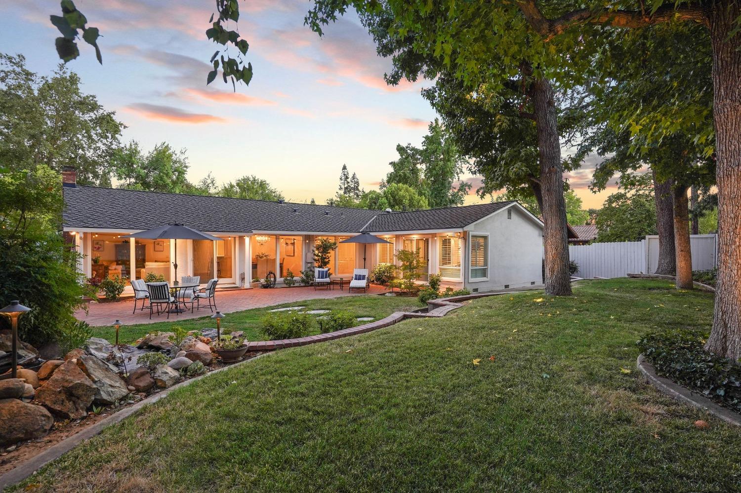 3305 White Oak Court