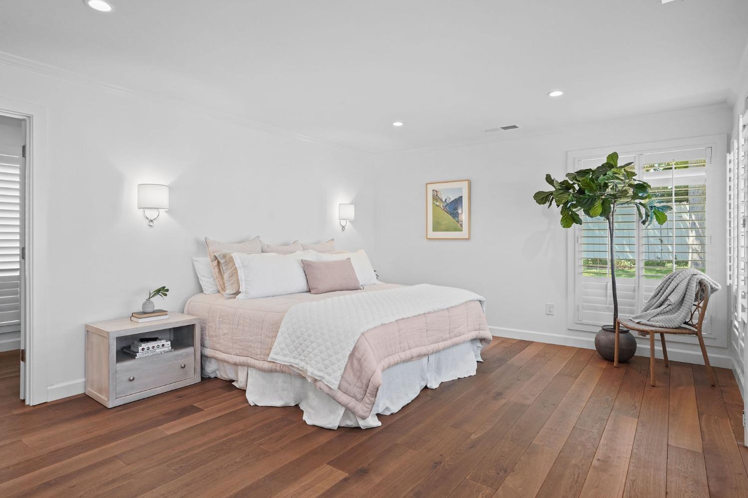 3305 White Oak Court