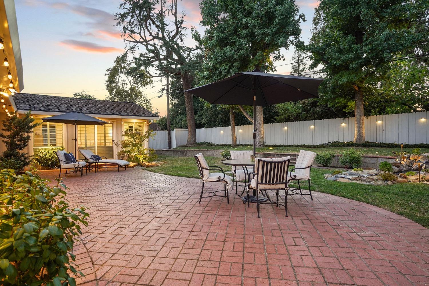 3305 White Oak Court