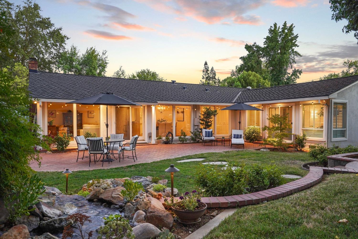 3305 White Oak Court