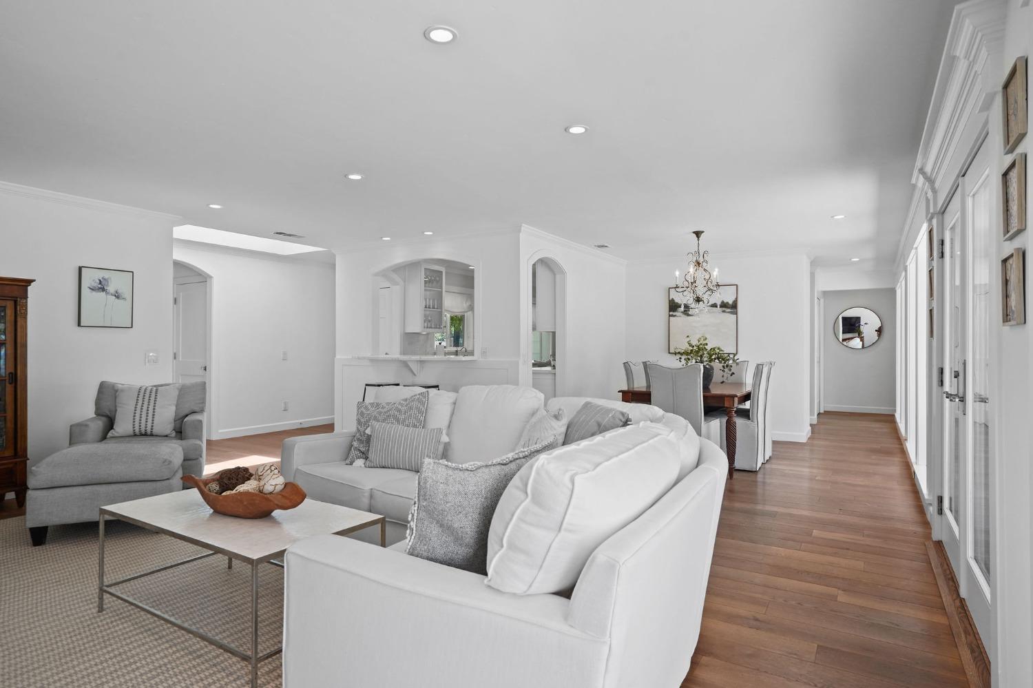 3305 White Oak Court