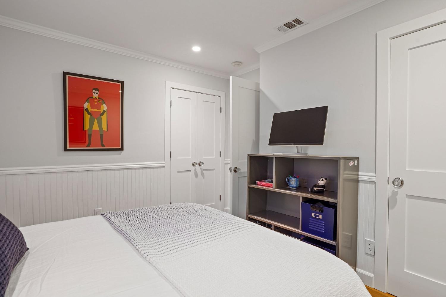 3305 White Oak Court