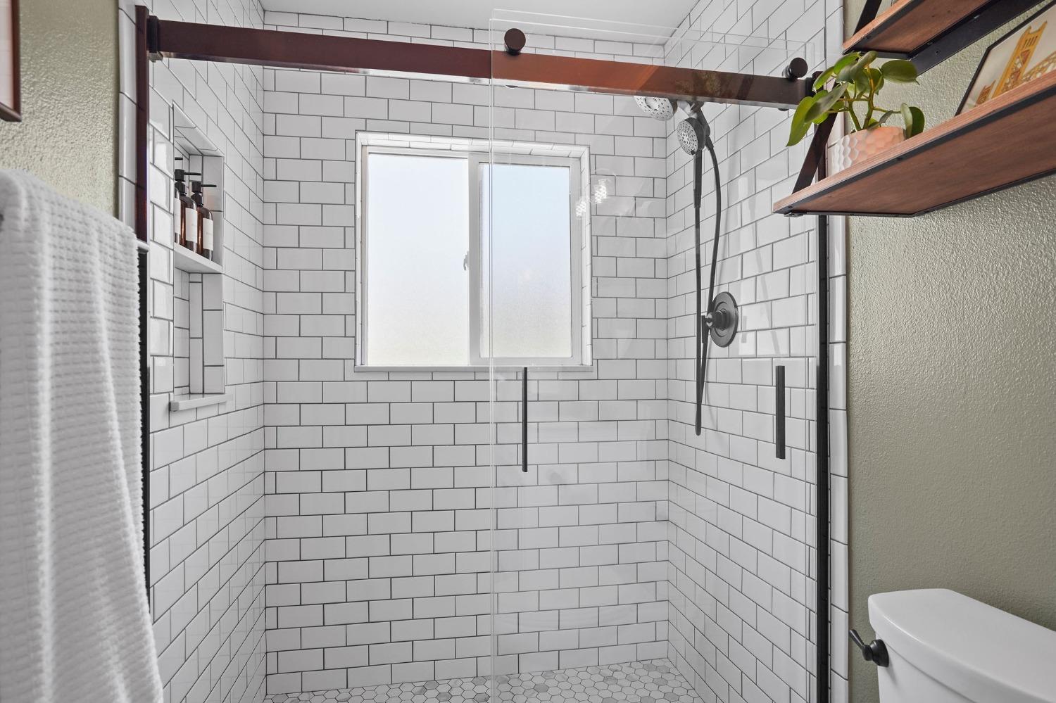 1528 Virginia Avenue