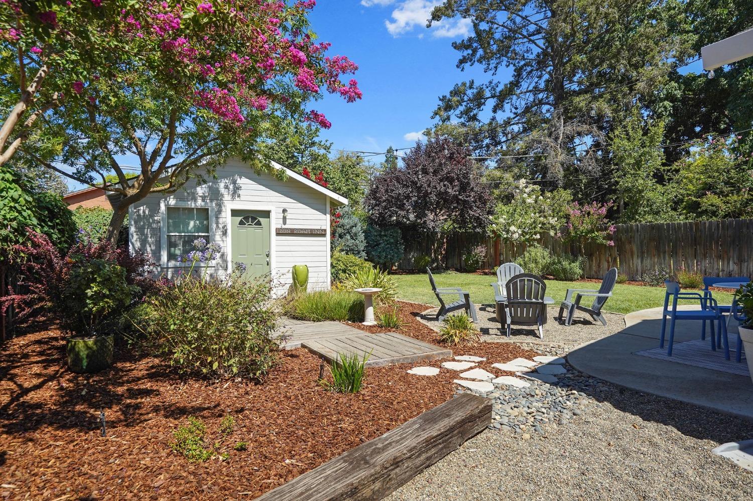 1528 Virginia Avenue