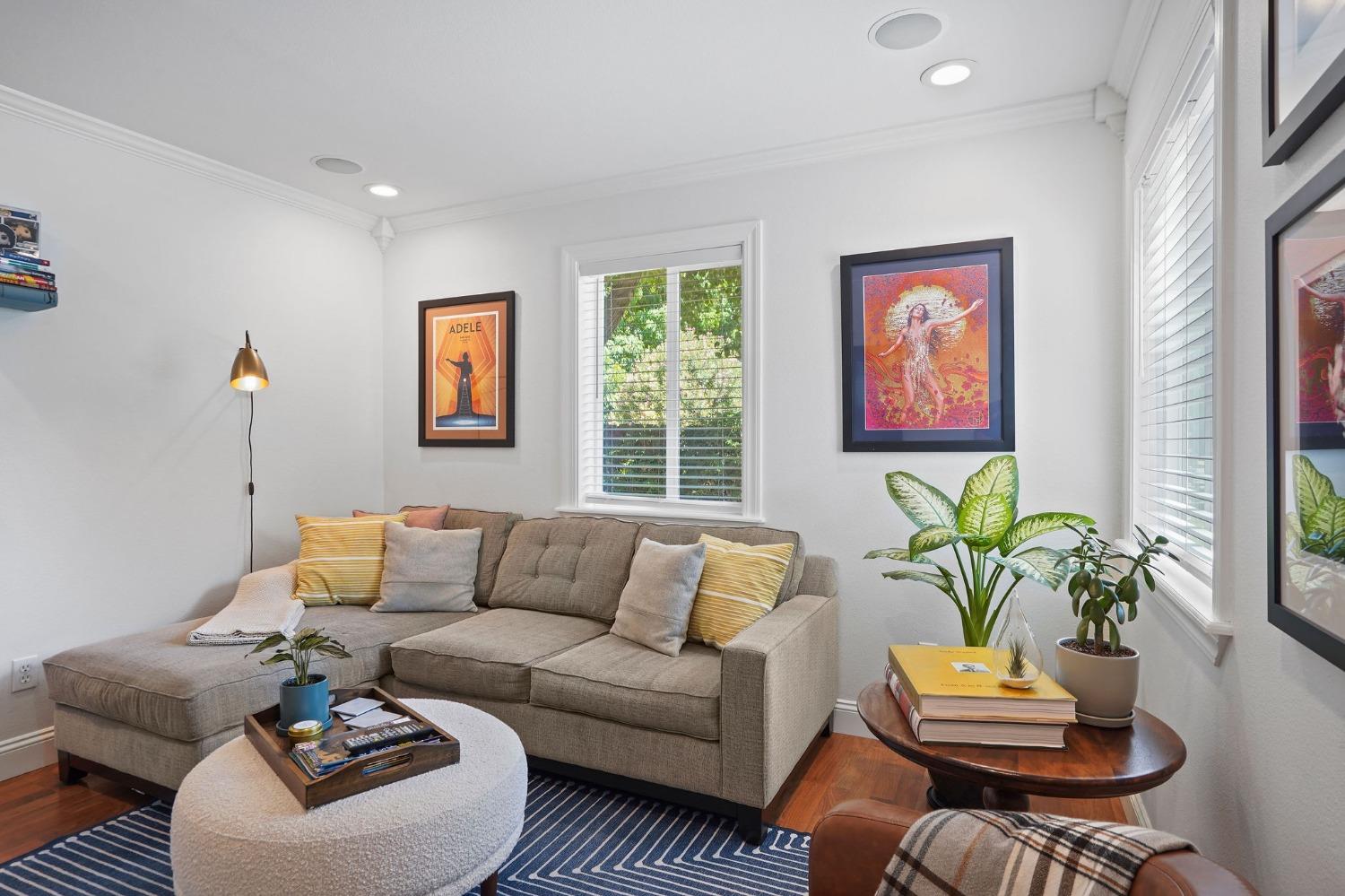 1528 Virginia Avenue