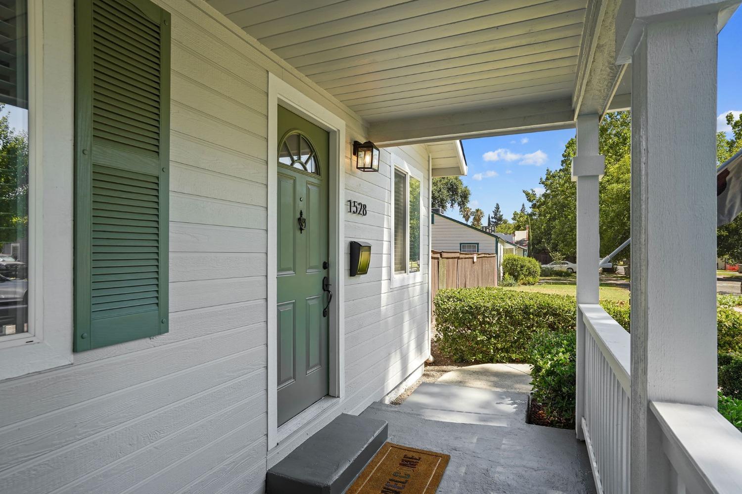 1528 Virginia Avenue