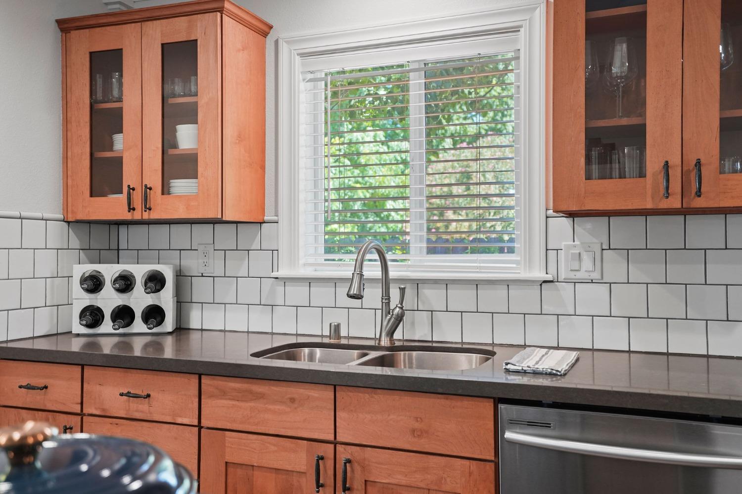 1528 Virginia Avenue