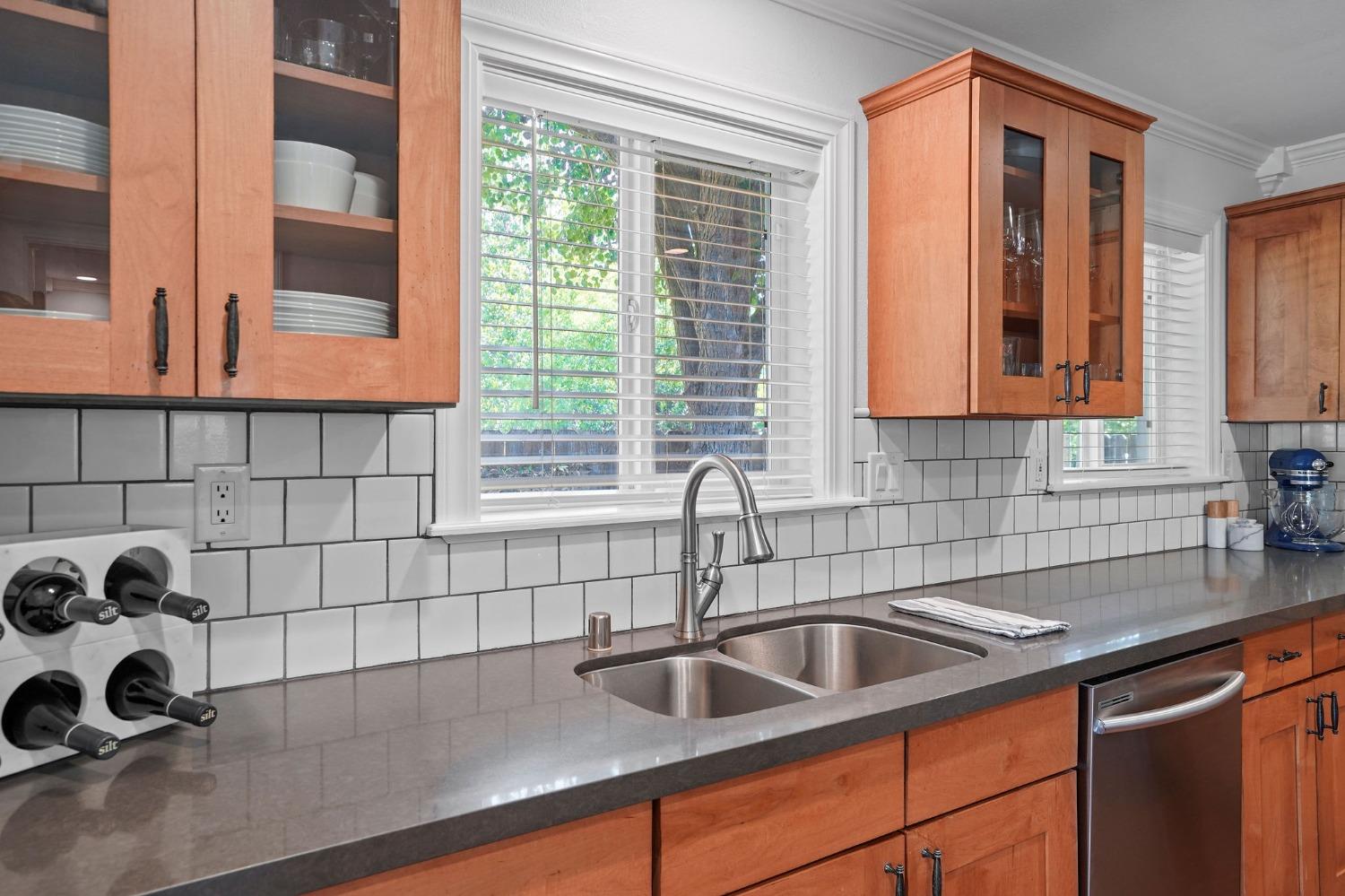 1528 Virginia Avenue